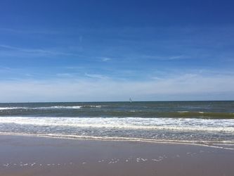 Uniek-Yoga-Sylvia-Kooijman-Zon-Zee-Strand Ouder/Kind Yoga Strand, Zee en Zon